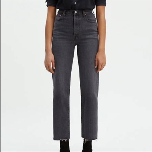 Levi's Denim - LEVIS Wedgie Straight Denim Pant Gray Black Jeans size 27 EUC High Waist Raw Hem